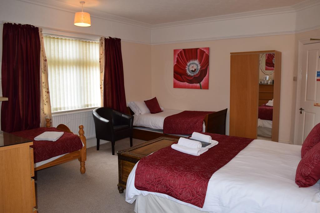 St Aubyn'S Guest House 브리지워터 외부 사진