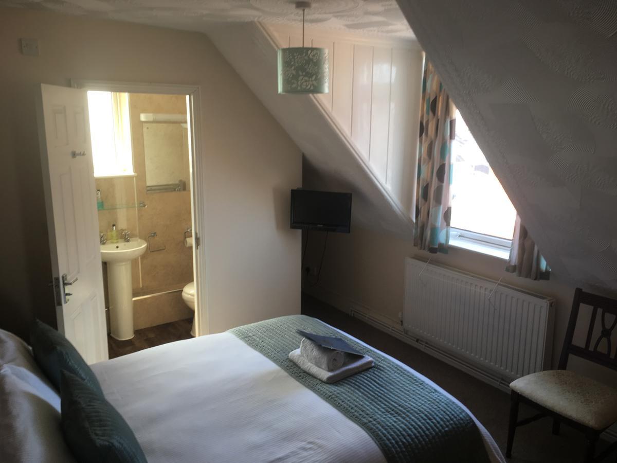 St Aubyn'S Guest House 브리지워터 외부 사진